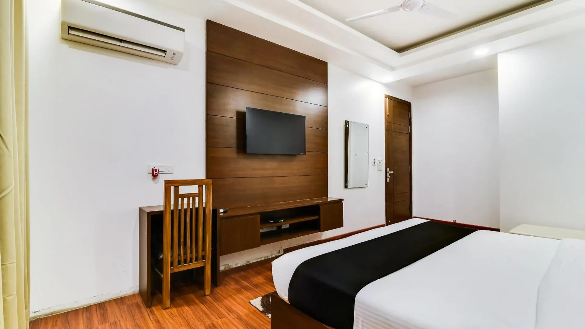 Hotel O Pink Stays Gurgaon